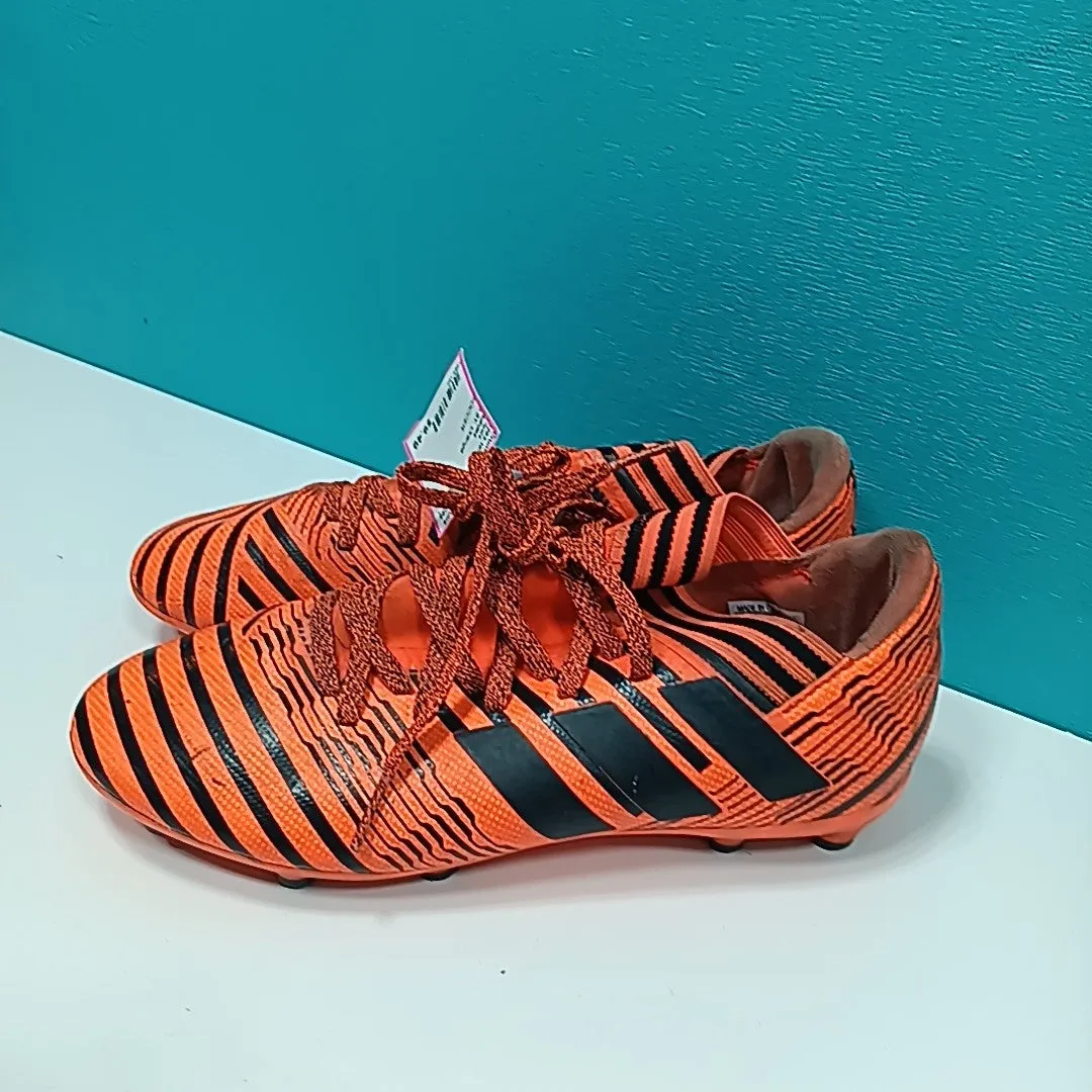 Adidas 5.5Y Cleats