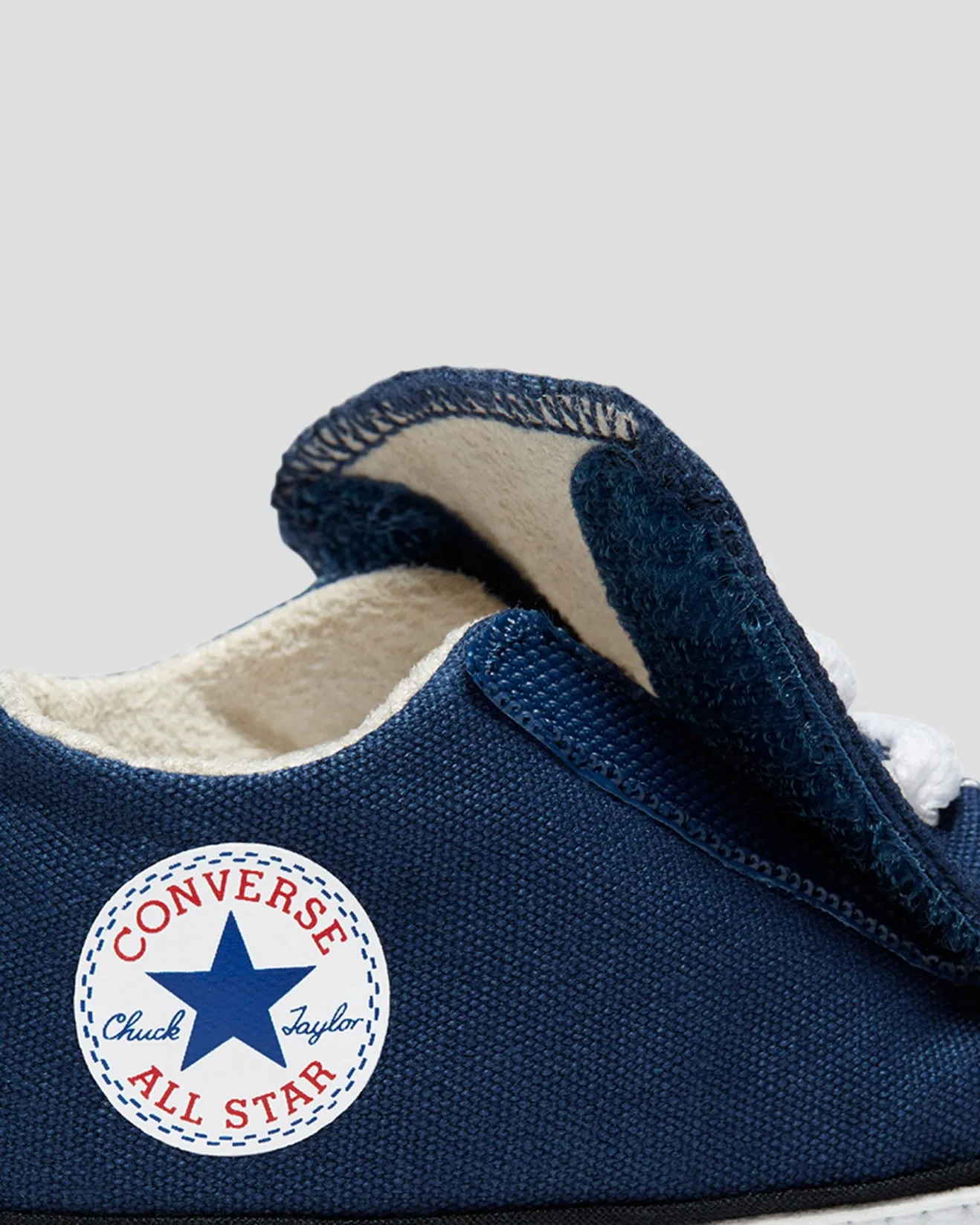 Converse Chuck Taylor All Star Cribster Canvas Mid Navy 865158C