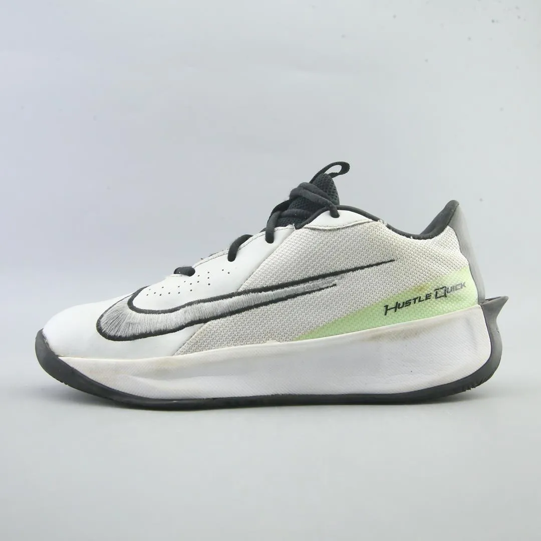 NIKE  TEAM HUSTLE QUICK 3